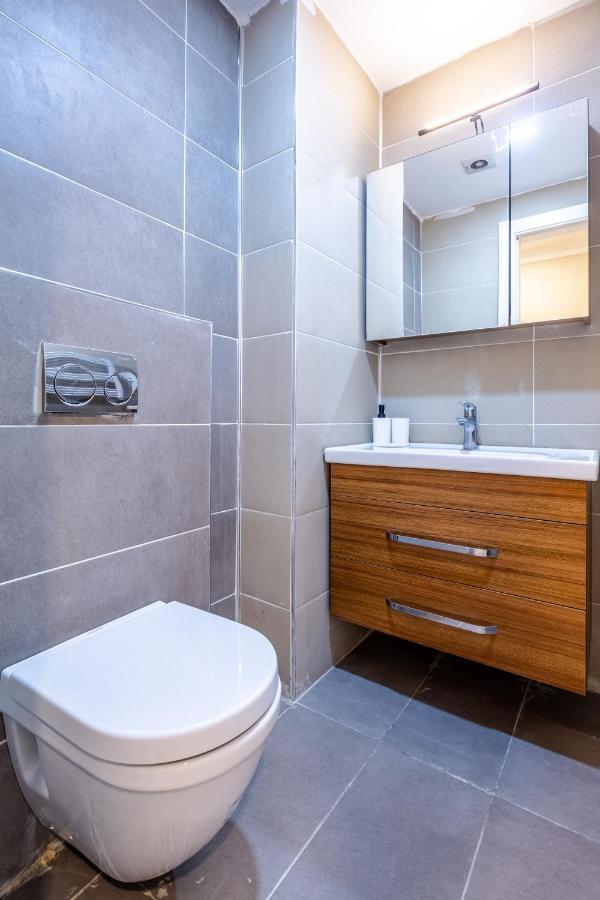 Central Flat With Sleek Interior In Sisli Isztambul Kültér fotó